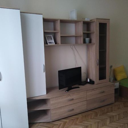 Adrienn Apartment Budapeşte Dış mekan fotoğraf